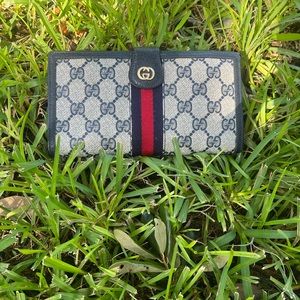 Vintage Gucci Sherry Line Bi-Fold Long Wallet